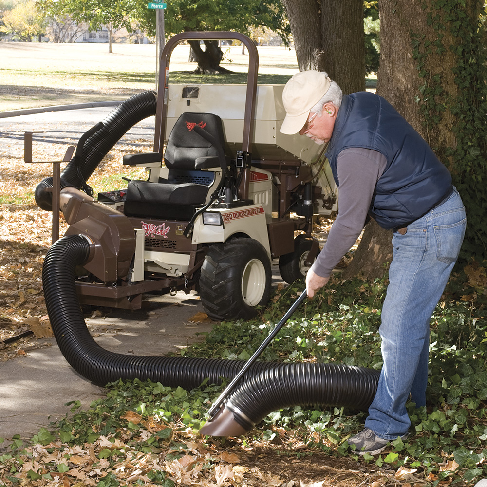Remote Vac for Frontmount Mowers